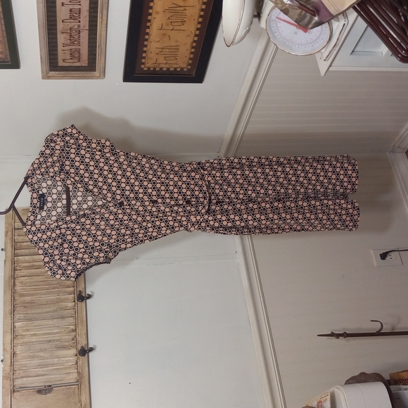 Snap Dresses & Skirts - 🟢 8oz (224) snap pock a dot  pink ,brown, button down  dress